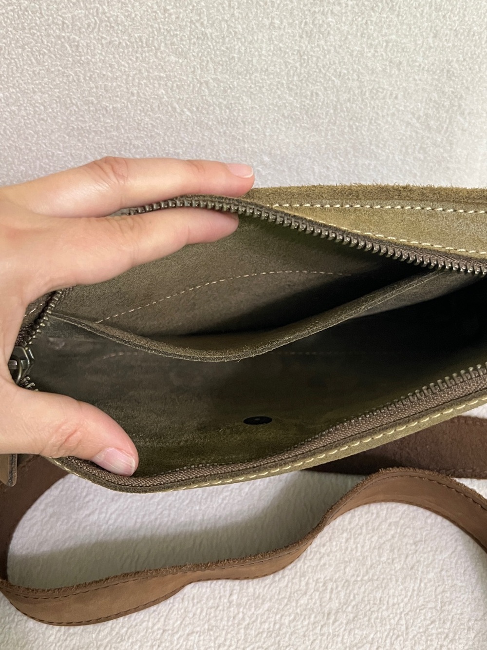 Lempp and Yin Olive Green Distressed Leather Crossbody Bag Handmade Purse - Picture 8 of 14